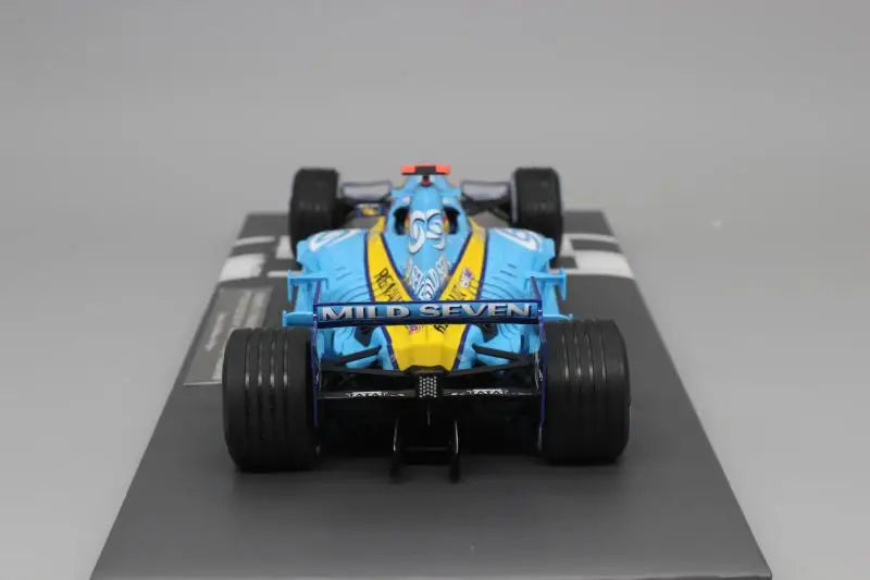 1:18 – Fernando Alonso –  Renault – 2005 Brasil Grand Prix