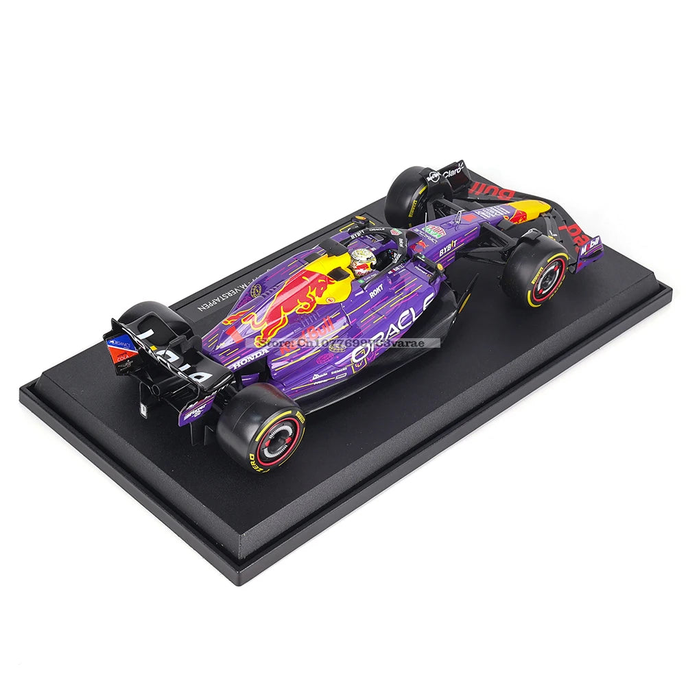 Bburago 1:18 – Checo Perez – Oracle Red Bull Racing – Las Vegas Grand Prix