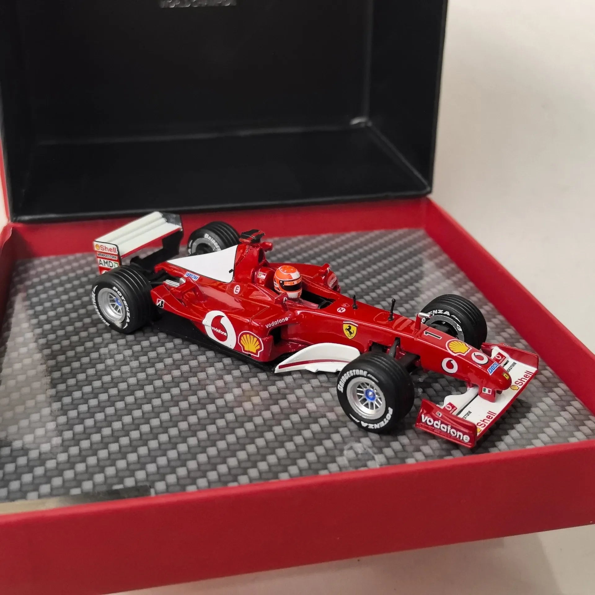IXO - 1:43 - Michael Schumacher - Ferrari - 2002 season