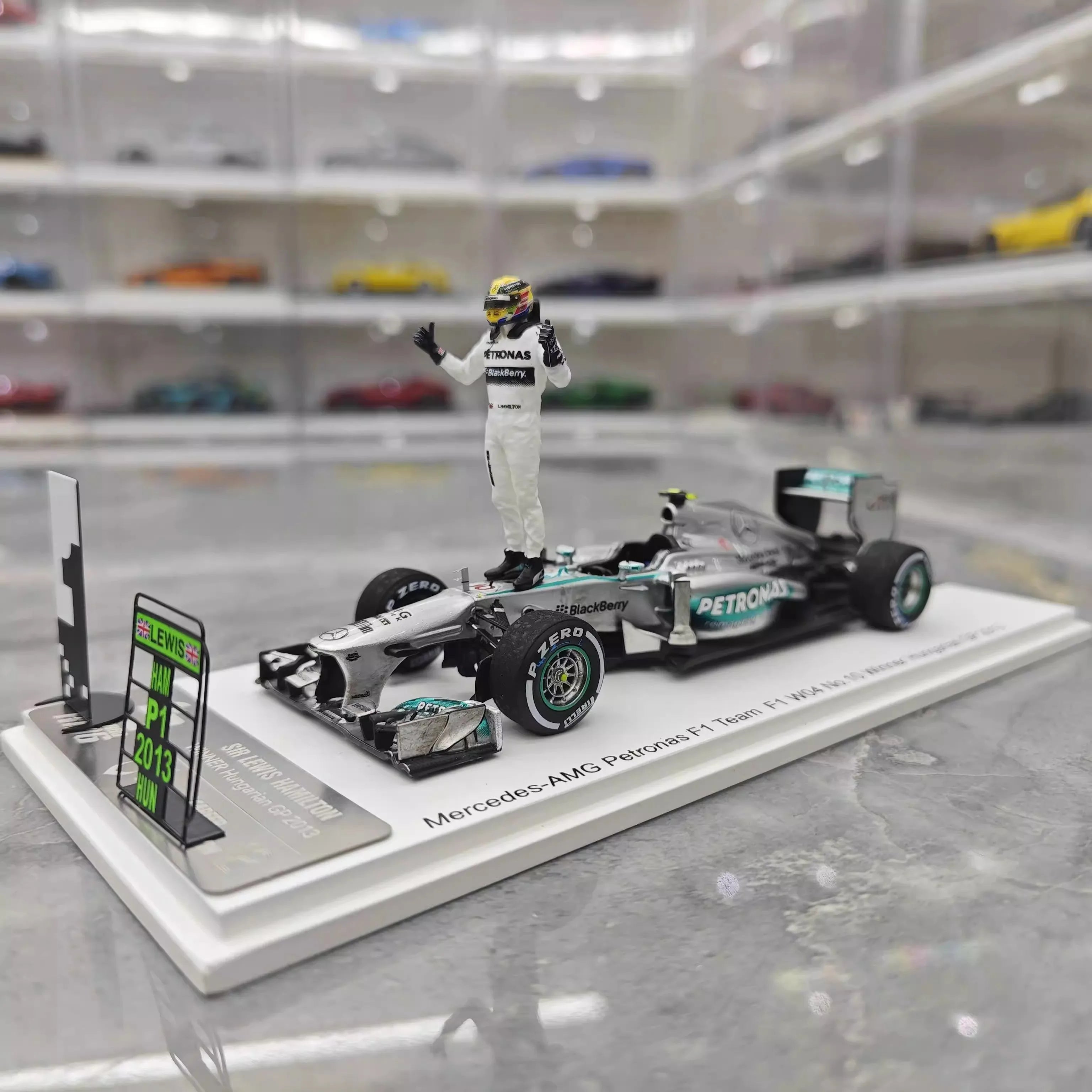 Spark 1:43 – Lewis Hamilton – AMG Petronas F1 Team – 2013 Hungary Grand Prix