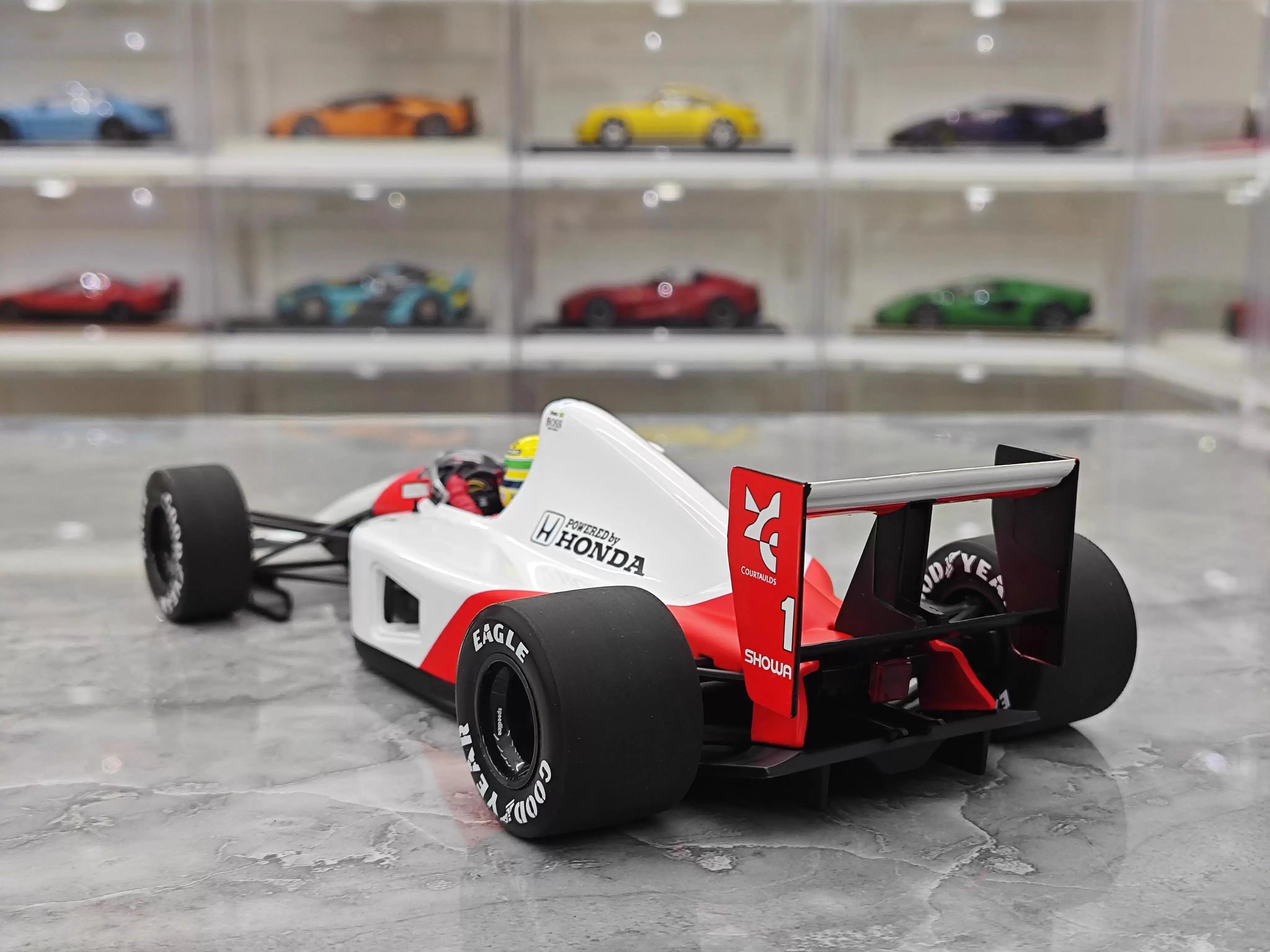 1:18 – Ayrton Senna –  Mclaren F1 Team – 1991 Season