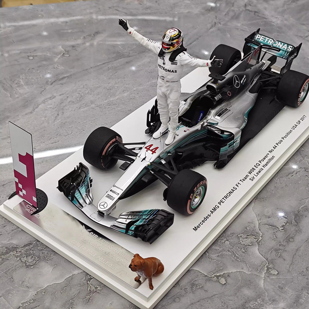 Spark 1:18 – Lewis Hamilton – AMG Petronas Formula One Team – 2017 United States